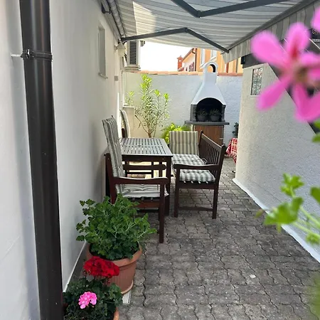 Lorena Apartman